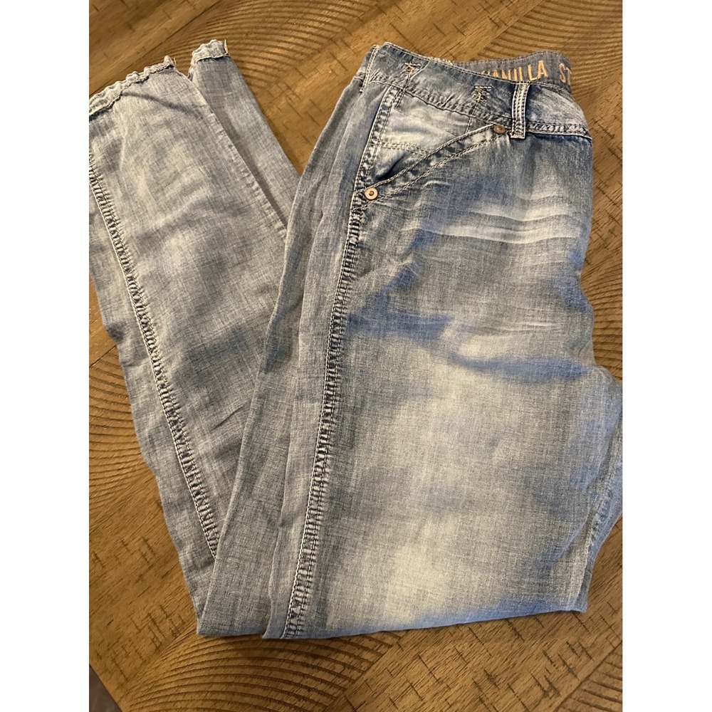 Vanilla Star‎ Premium Light Wash Jeans - Size 1 - Excellent Condition